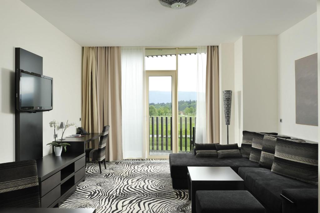 Lambergh Chateau & Hotel Dvorska Vas Bilik gambar